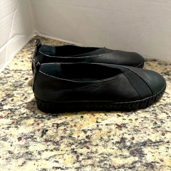 PLAY by JRENEE - Picture 4 of 4